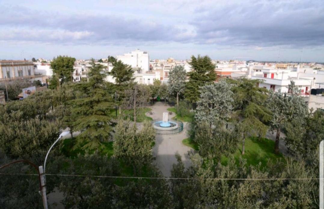 "La Casa Di Mariagrazia" Rooms Con Cucina Condivisa E Terrazza Sammichele Di Bari Dış mekan fotoğraf