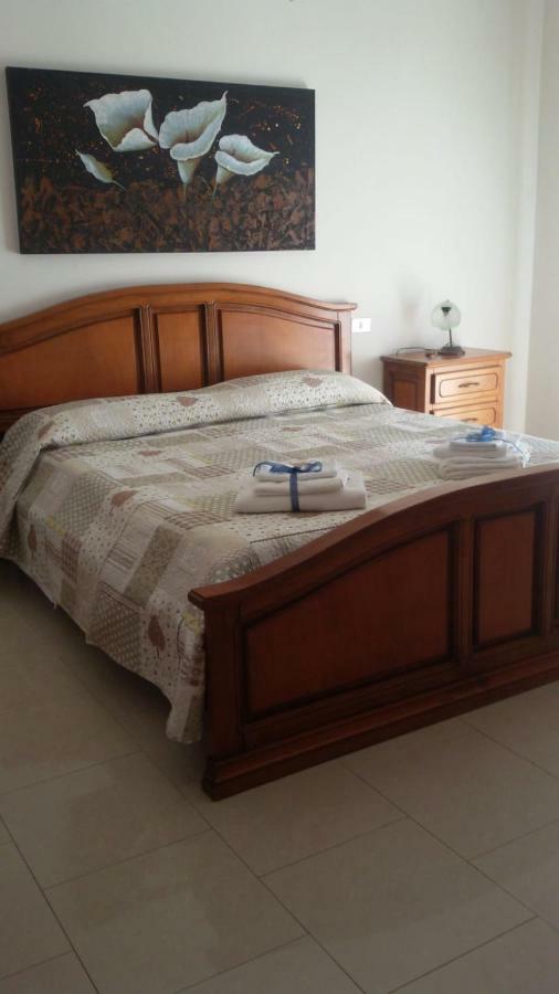 "La Casa Di Mariagrazia" Rooms Con Cucina Condivisa E Terrazza Sammichele Di Bari Dış mekan fotoğraf